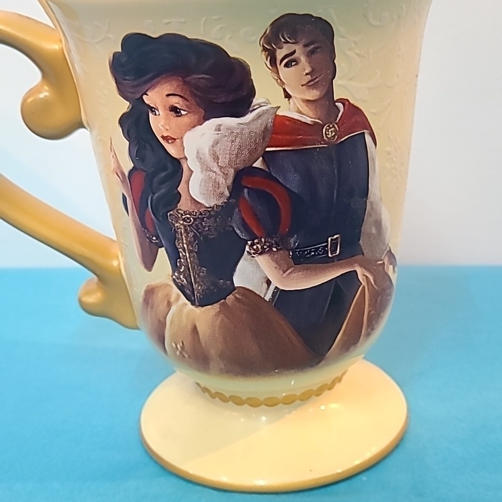 2013 Snow White & Prince Charming Disney Fairytale Designer Collection M… - Picture 2 of 8